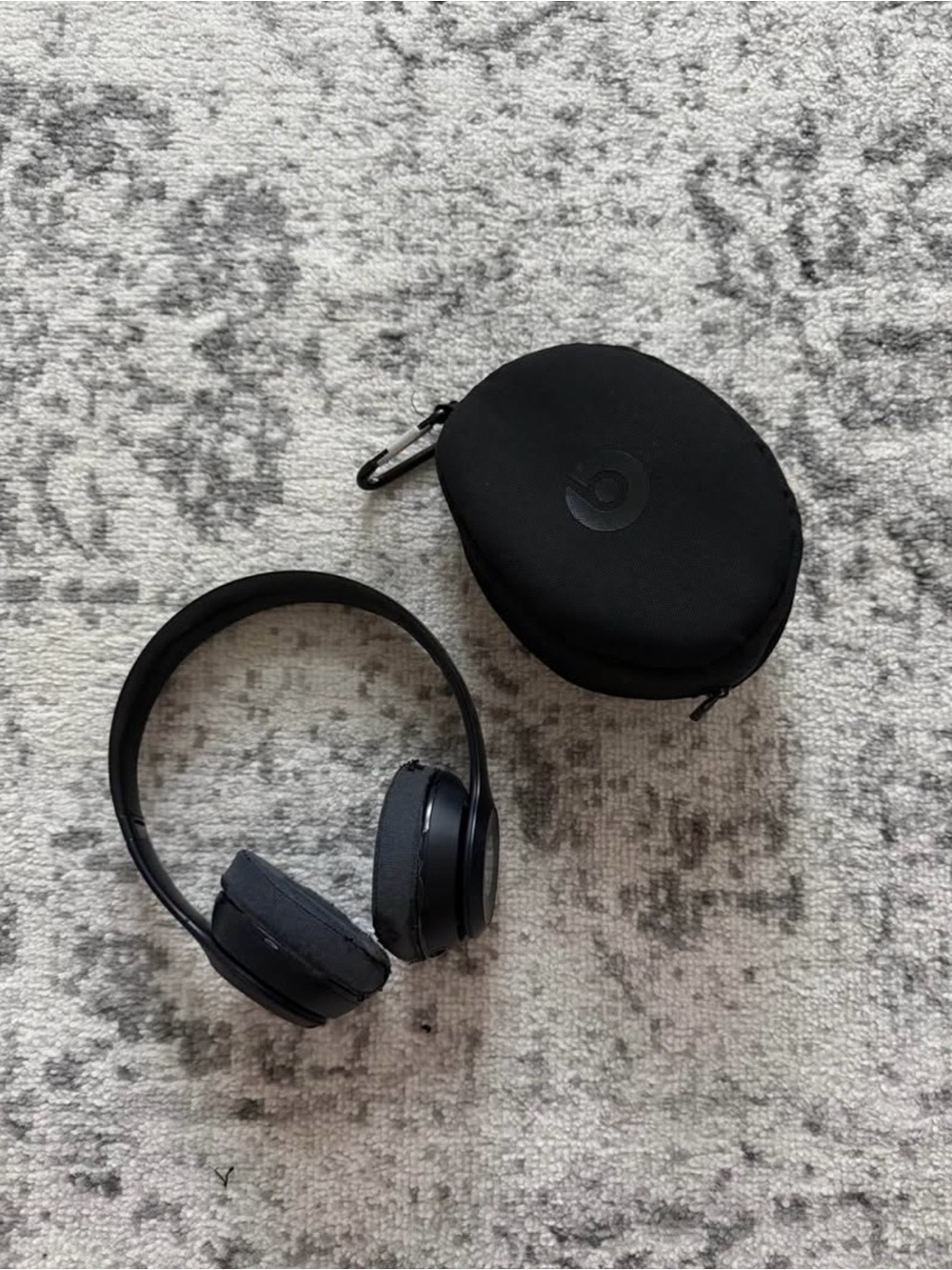 Beats Solo3 Wireless On-Ear Headphones Matte Black